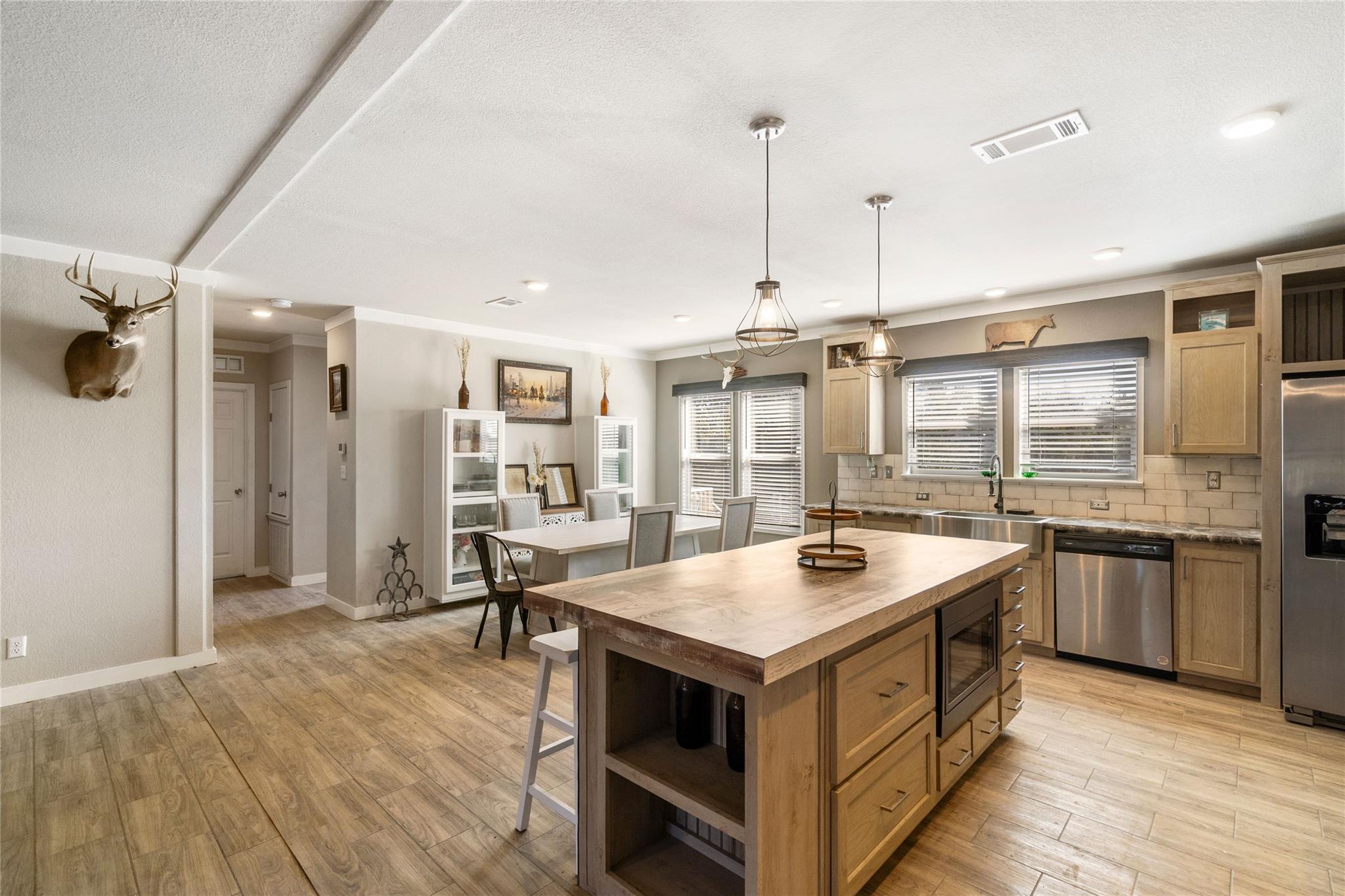 2175 County Road 153, Georgetown, TX 78626