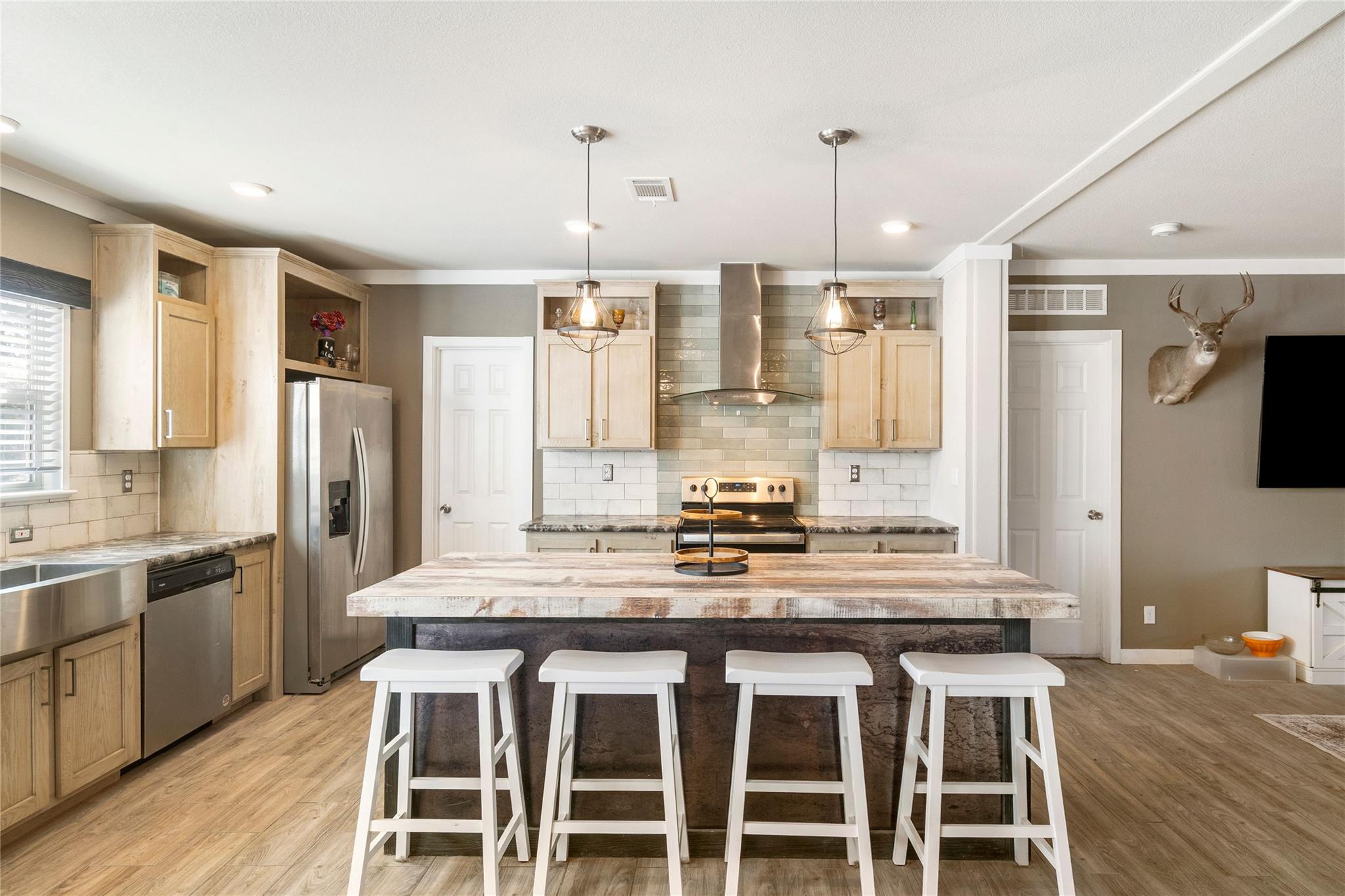 2175 County Road 153, Georgetown, TX 78626