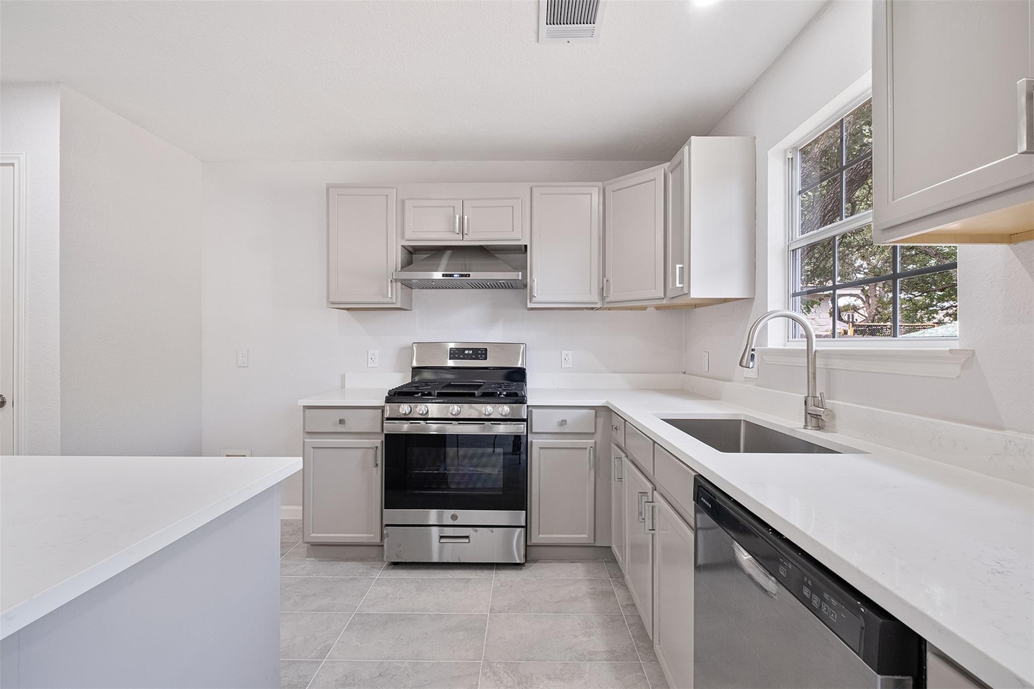 2101 Bridal Path, Cedar Park, TX 78613