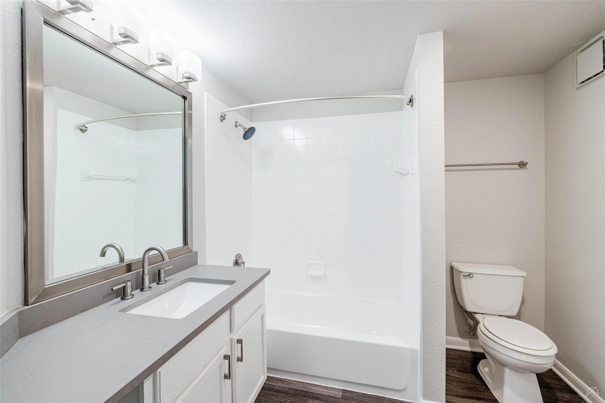 12215 Hunters Chase Dr # N-2207N, Austin, TX 78729