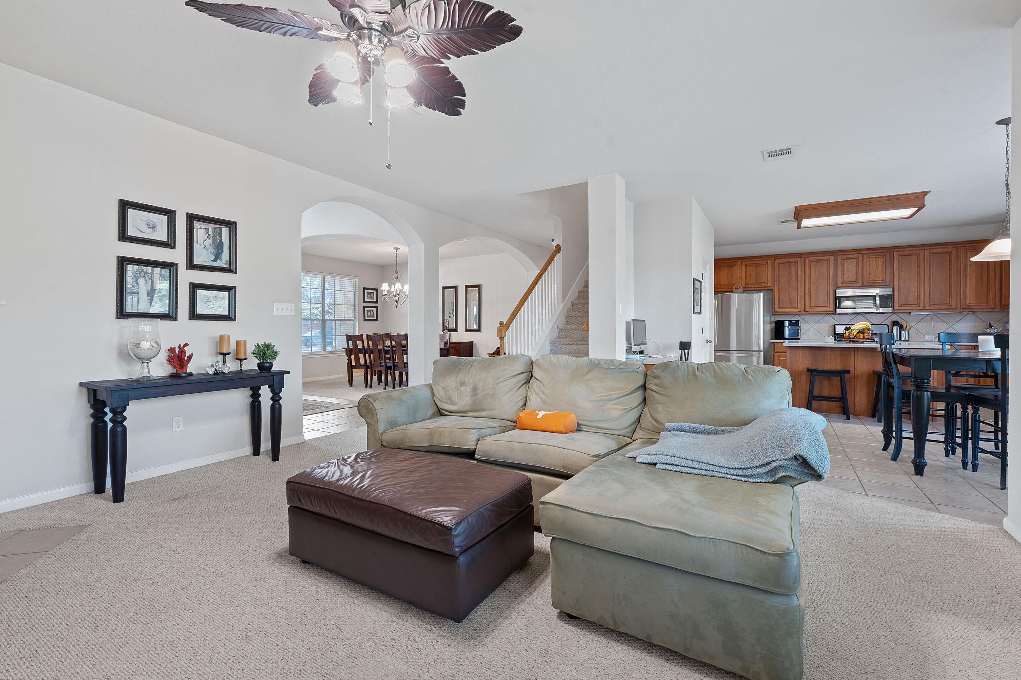 1024 Portchester Castle Path, Pflugerville, TX 78660