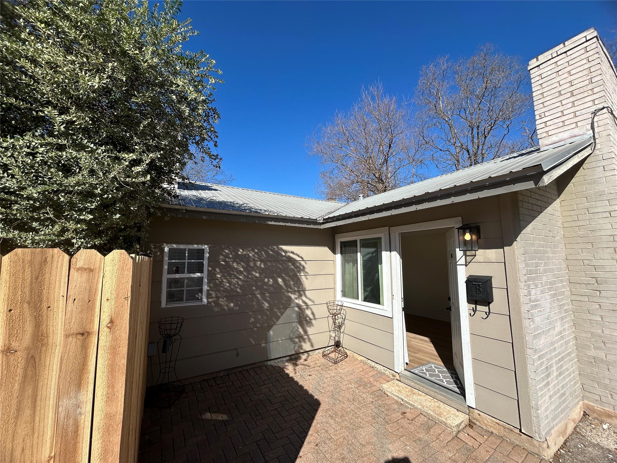 2018 Gathright Cv # B, Austin, TX 78704