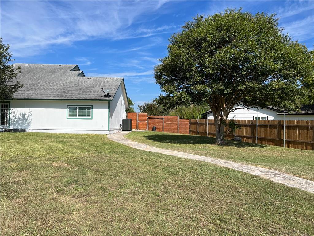 515 Bonita Vista Dr, Buda, TX 78610