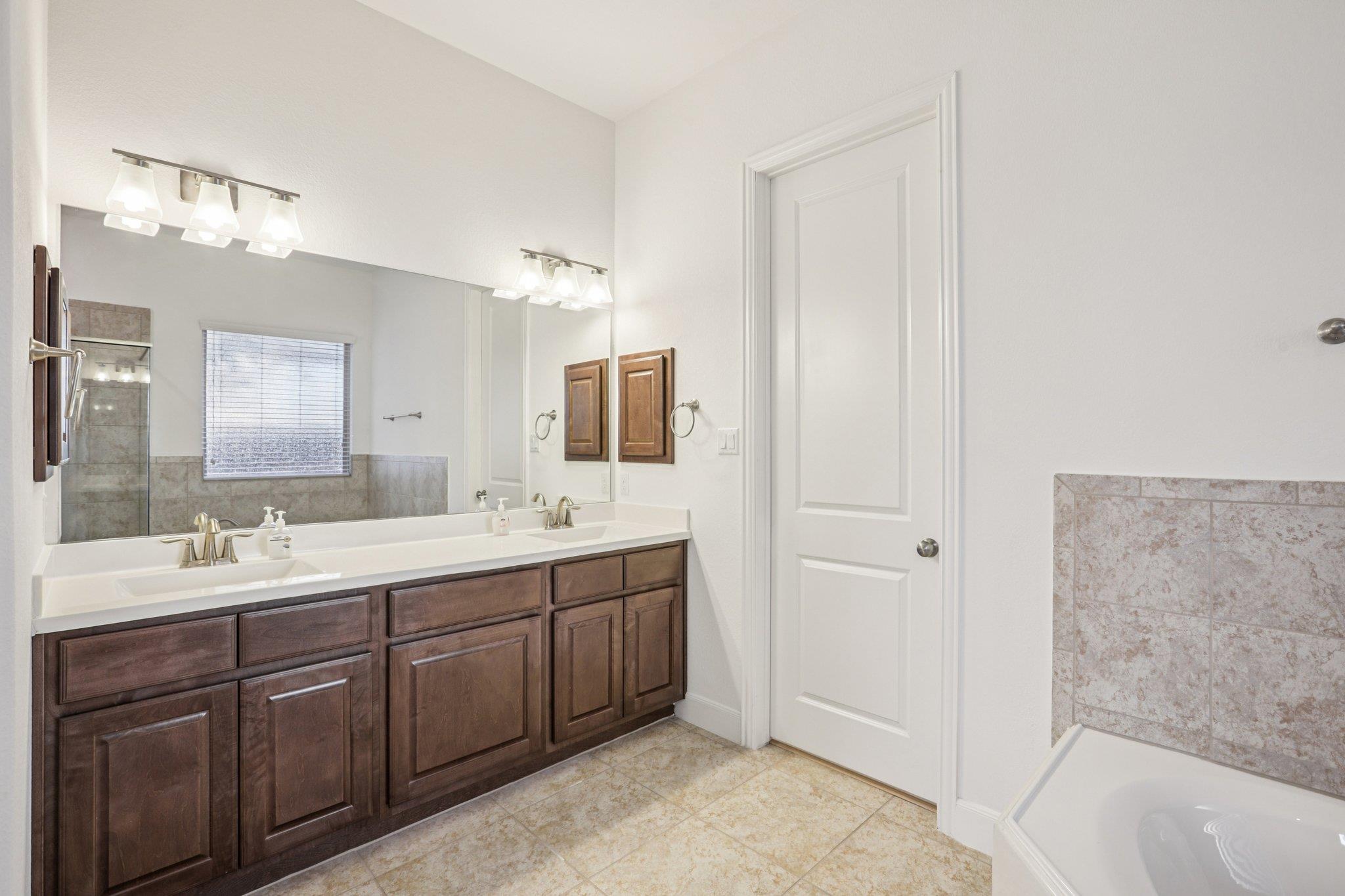 14105 Ronald Reagan Blvd # 74, Cedar Park, TX 78641