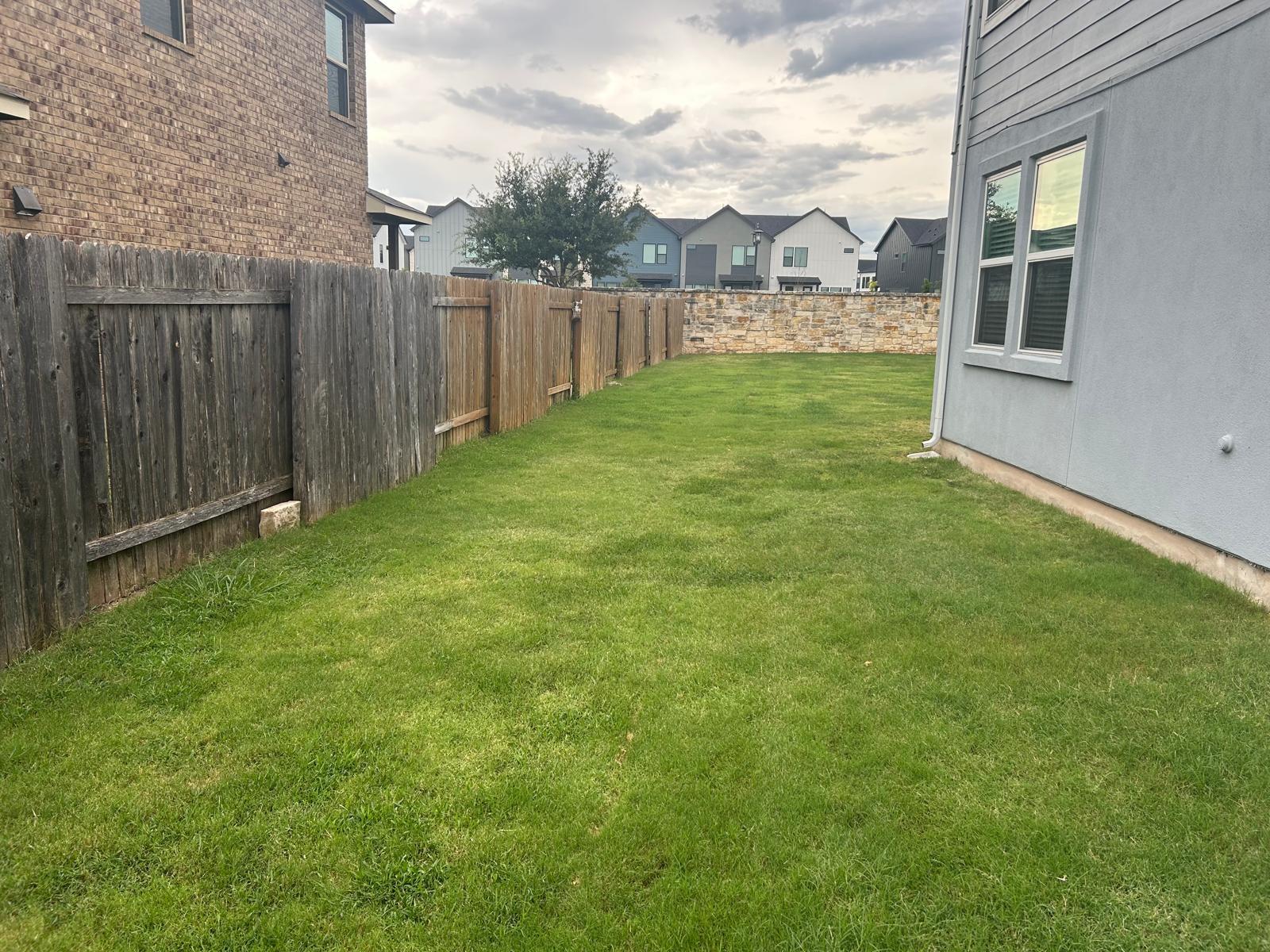 805 Vaughn St, Georgetown, TX 78628