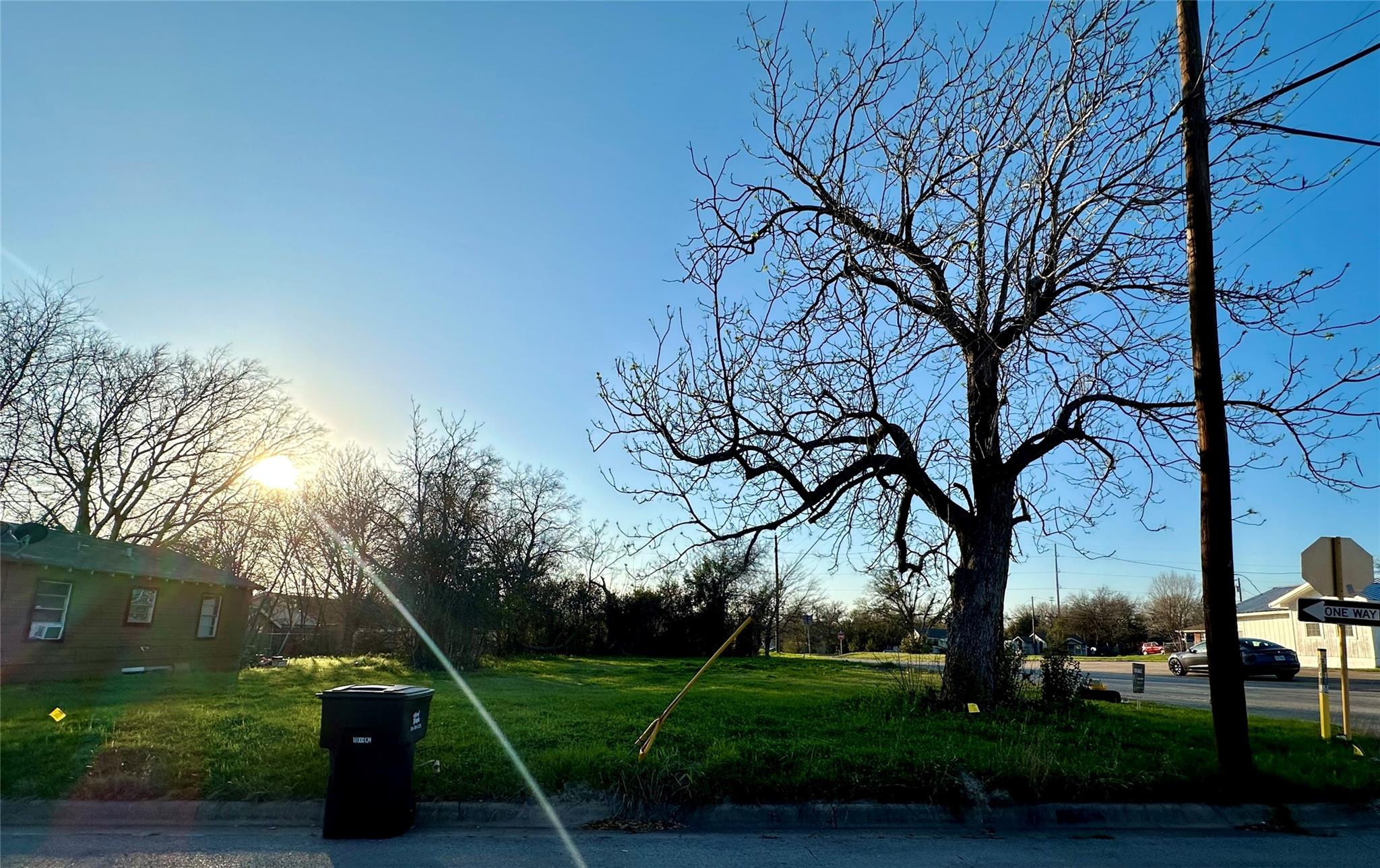 1002 S 24th St, Temple, TX 76501