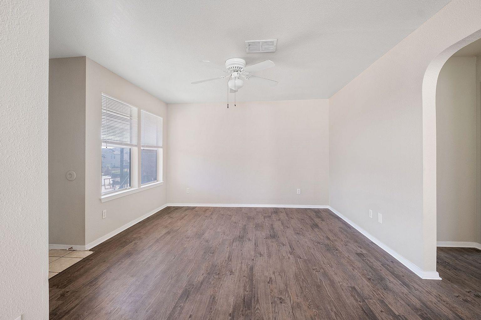 2214 Katy Ln # A, Georgetown, TX 78626