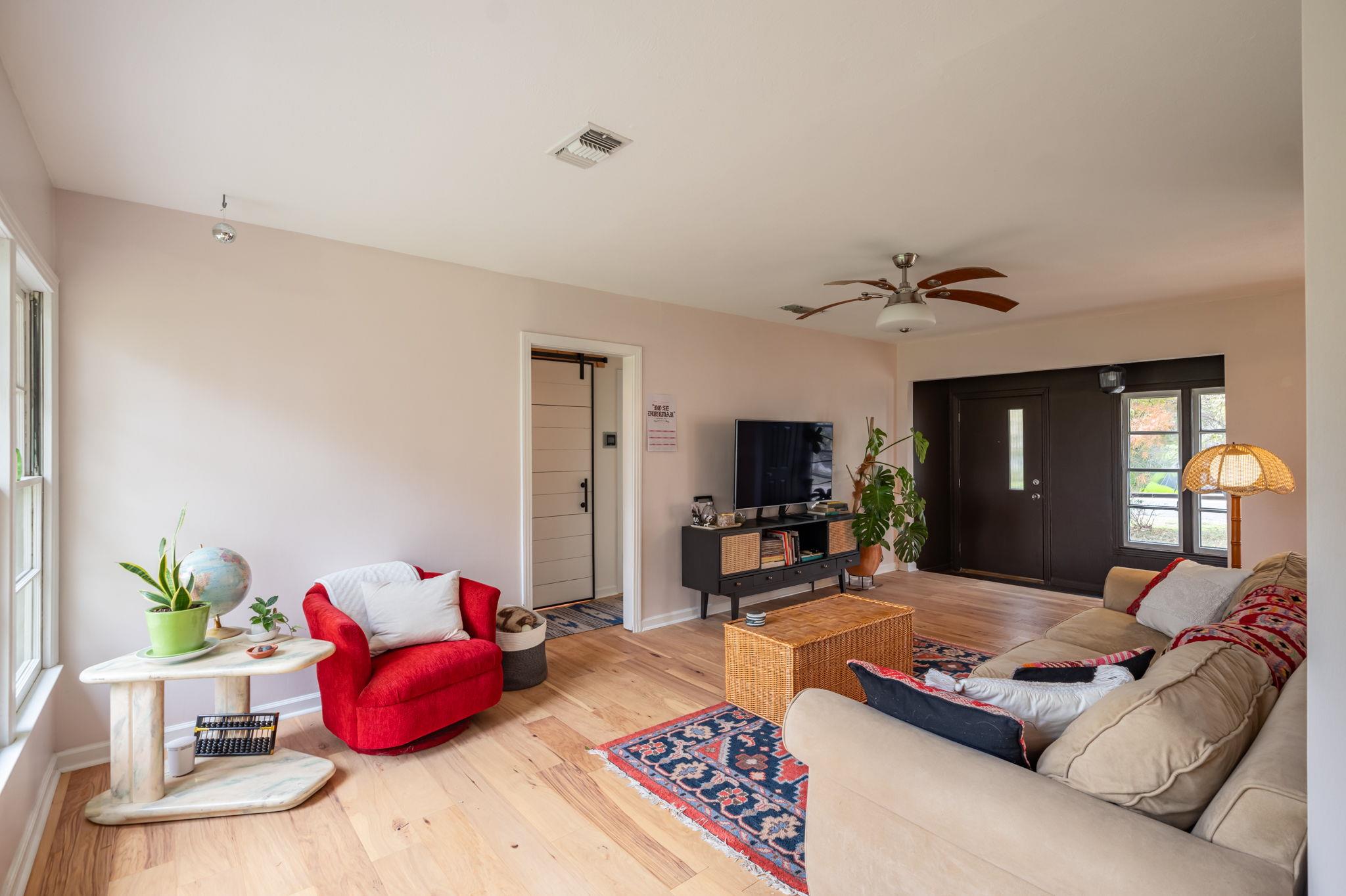 503 Provines Dr, Austin, TX 78753