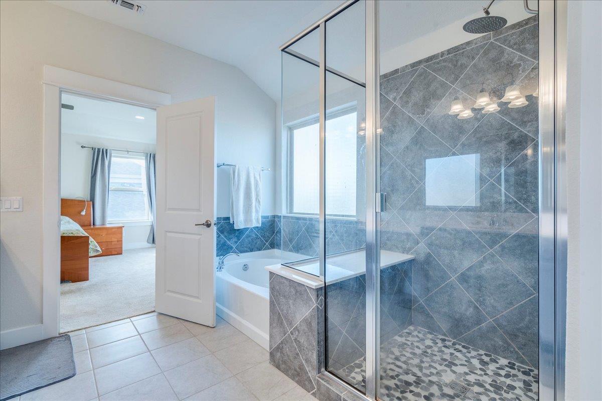 203 Zuma Dr, Liberty Hill, TX 78642