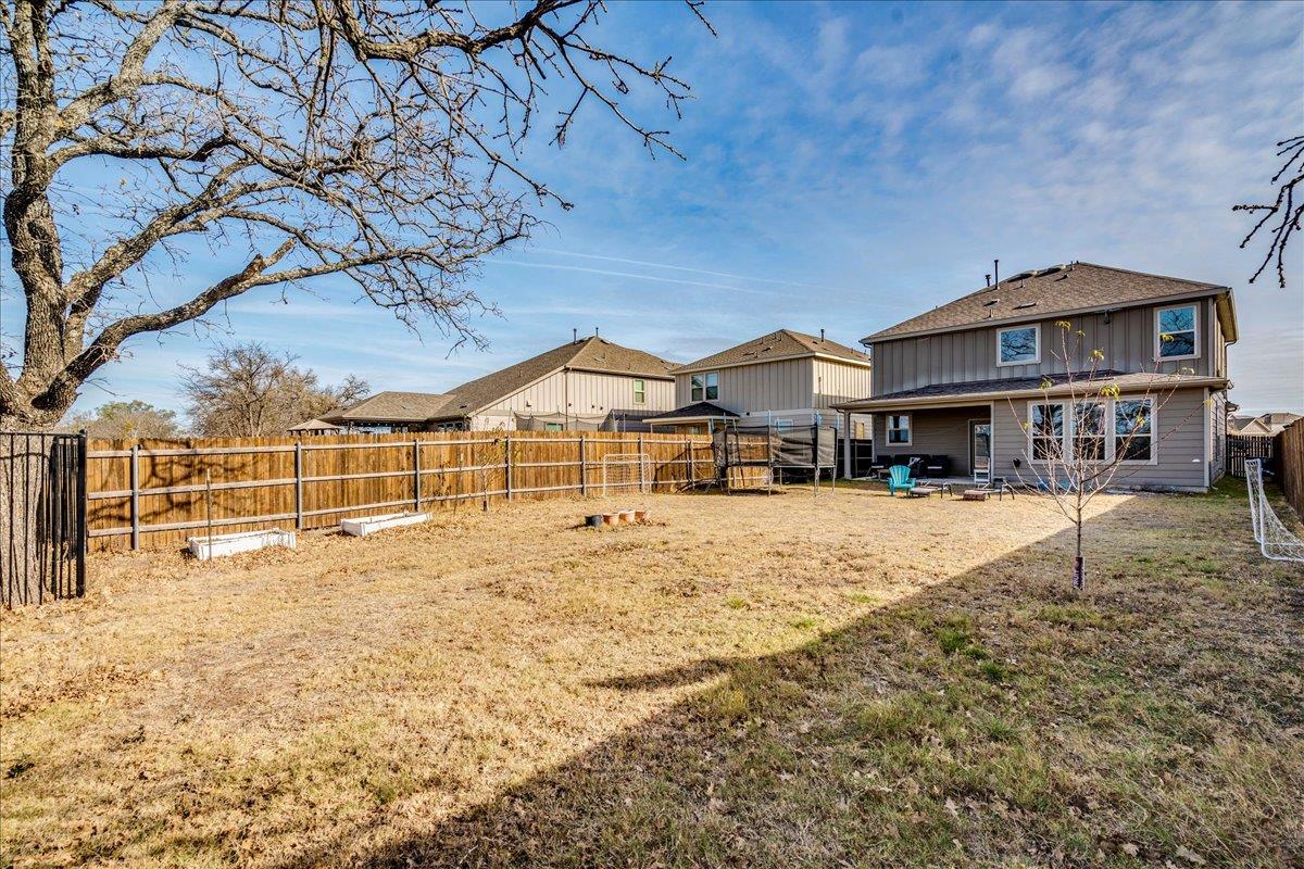 203 Zuma Dr, Liberty Hill, TX 78642