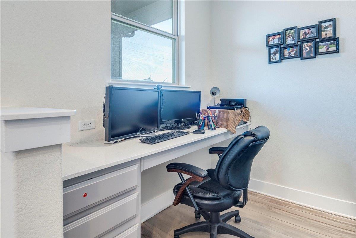 203 Zuma Dr, Liberty Hill, TX 78642