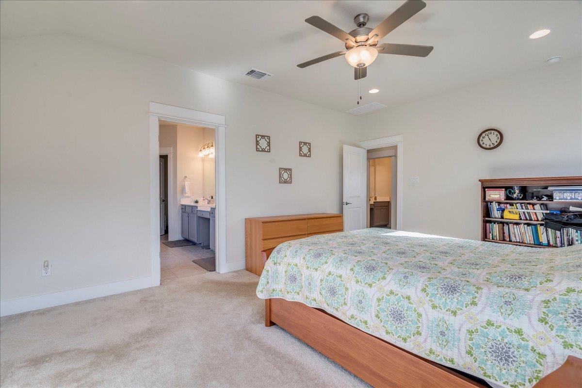 203 Zuma Dr, Liberty Hill, TX 78642