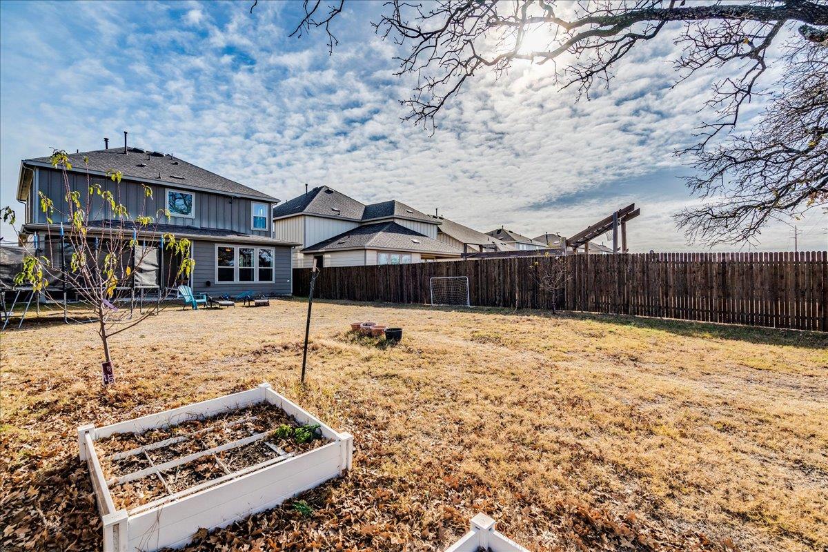 203 Zuma Dr, Liberty Hill, TX 78642