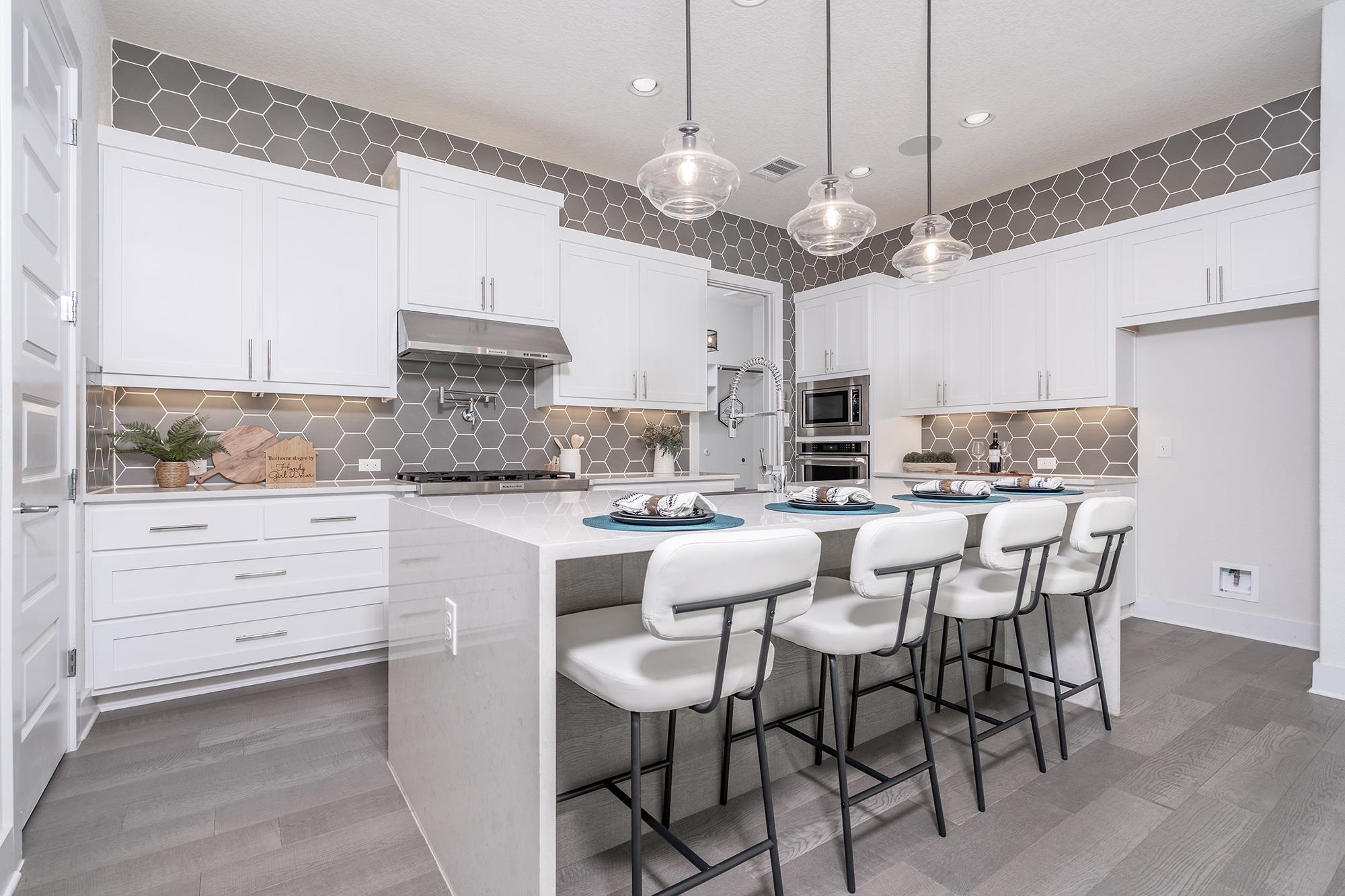 120 Diamondback Dr, Georgetown, TX 78628