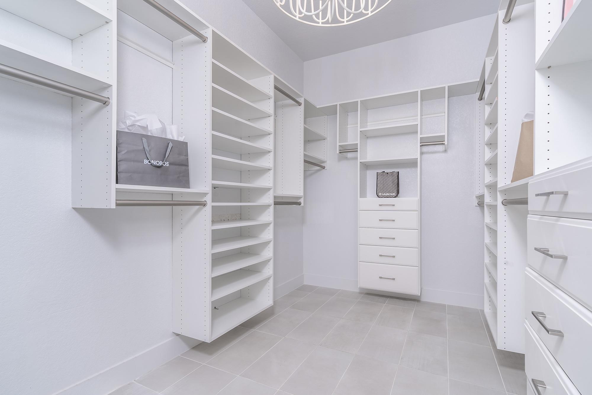 120 Diamondback Dr, Georgetown, TX 78628