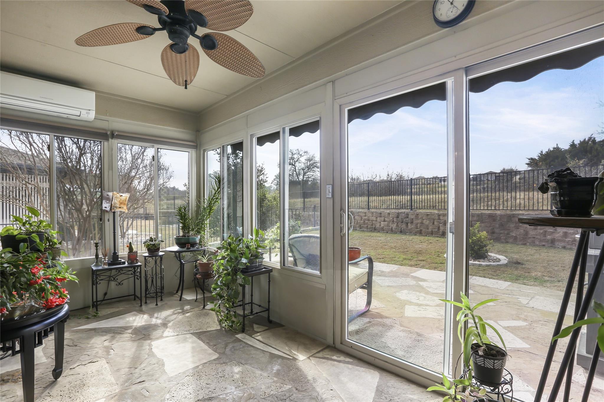 111 Monument Hill Trl, Georgetown, TX 78633