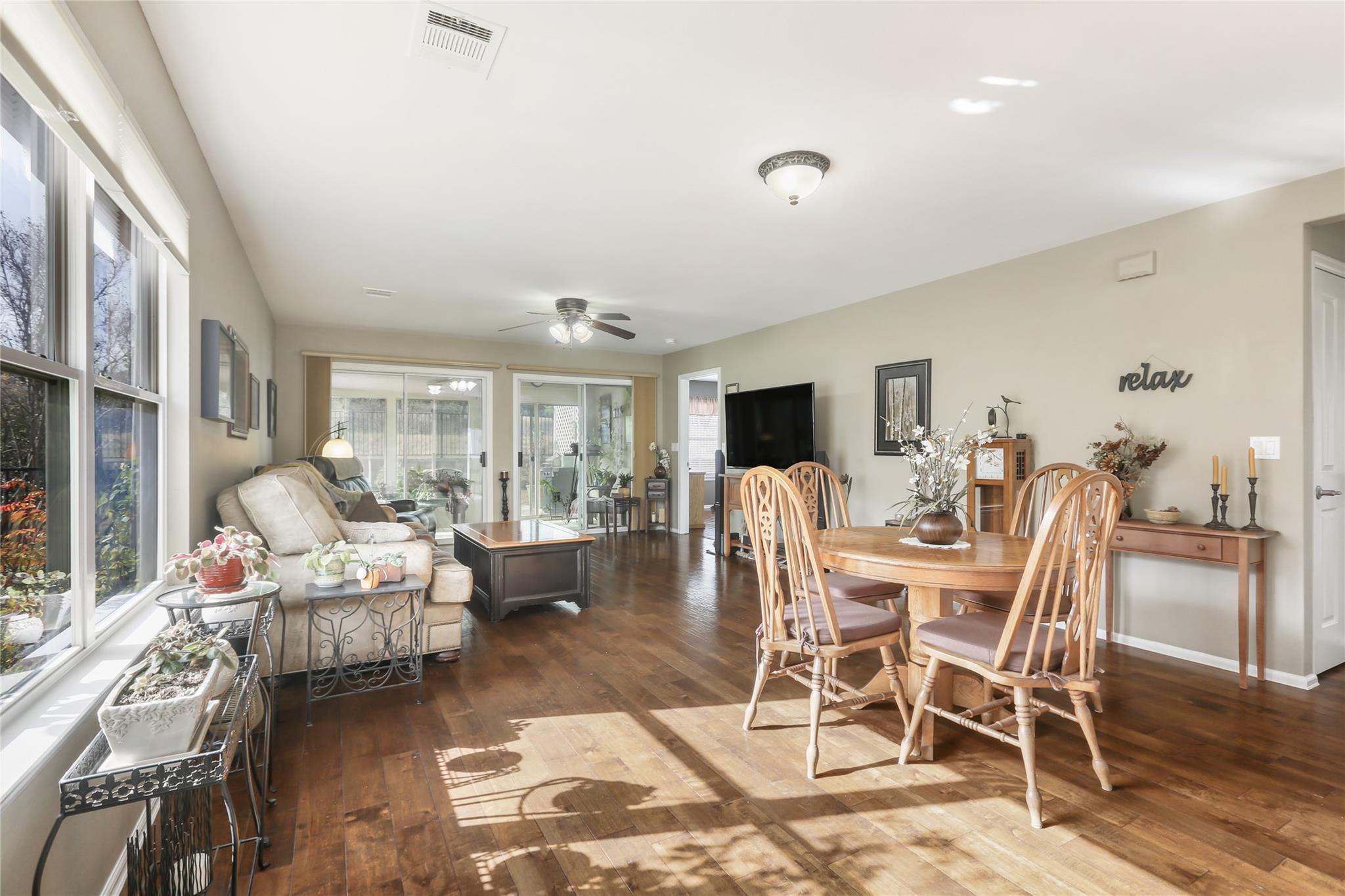 111 Monument Hill Trl, Georgetown, TX 78633