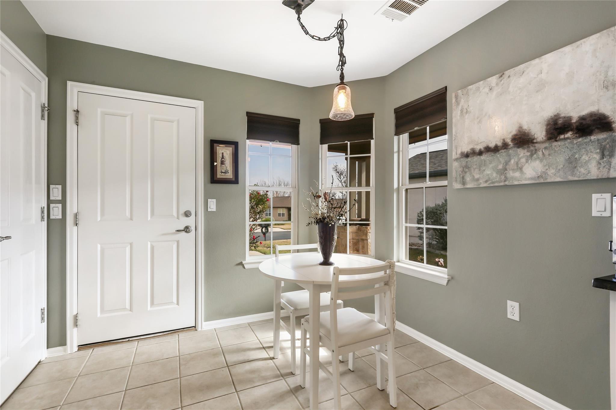 111 Monument Hill Trl, Georgetown, TX 78633