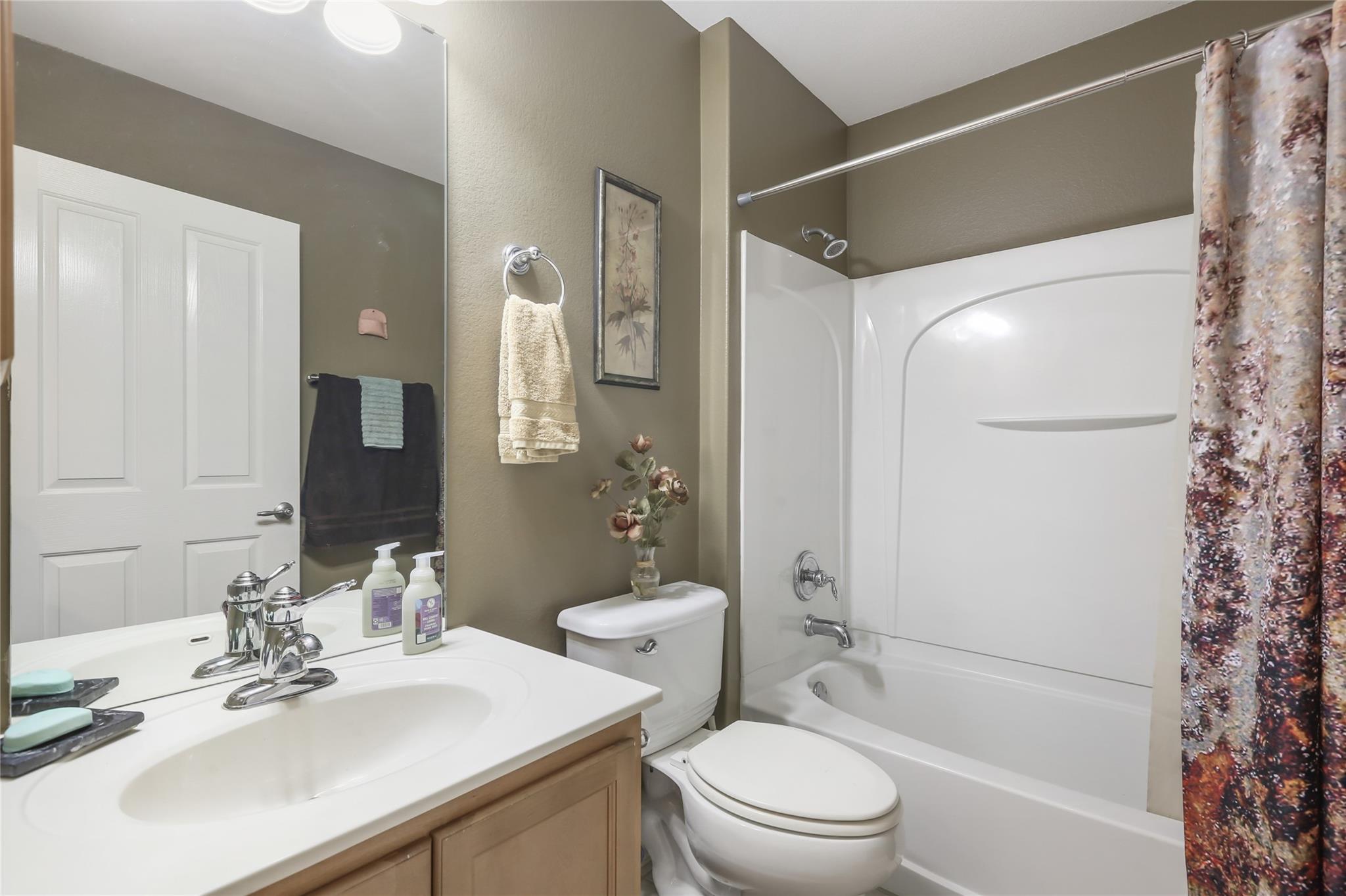 111 Monument Hill Trl, Georgetown, TX 78633