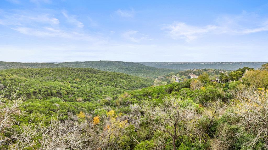 7504 Anaqua Dr, Austin, TX 78750