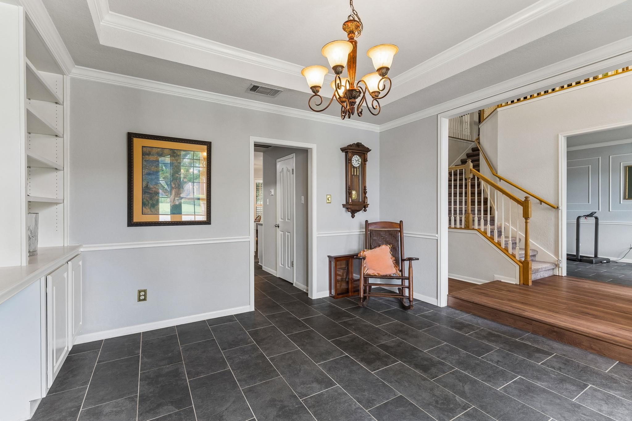 6804 Robert Dixon Dr, Austin, TX 78749