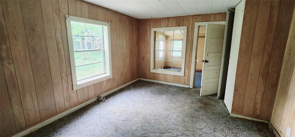 262 Highway 95 S # A, Smithville, TX 78957