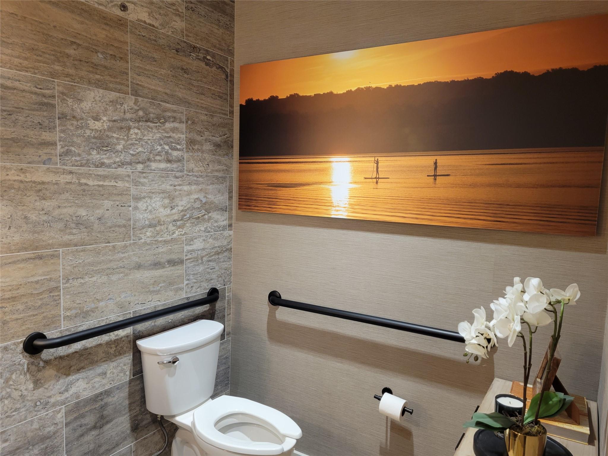 4900 Bee Creek Rd # 204, Lakeway, TX 78669