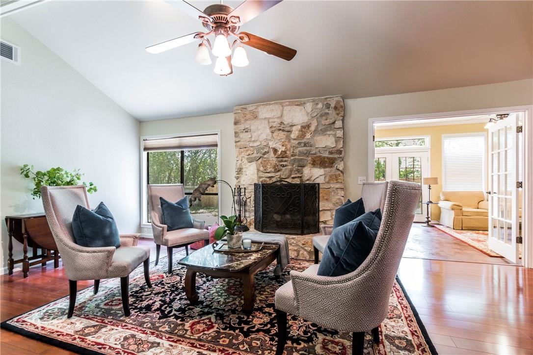 3407 Peregrine Falcon Dr, Austin, TX 78746