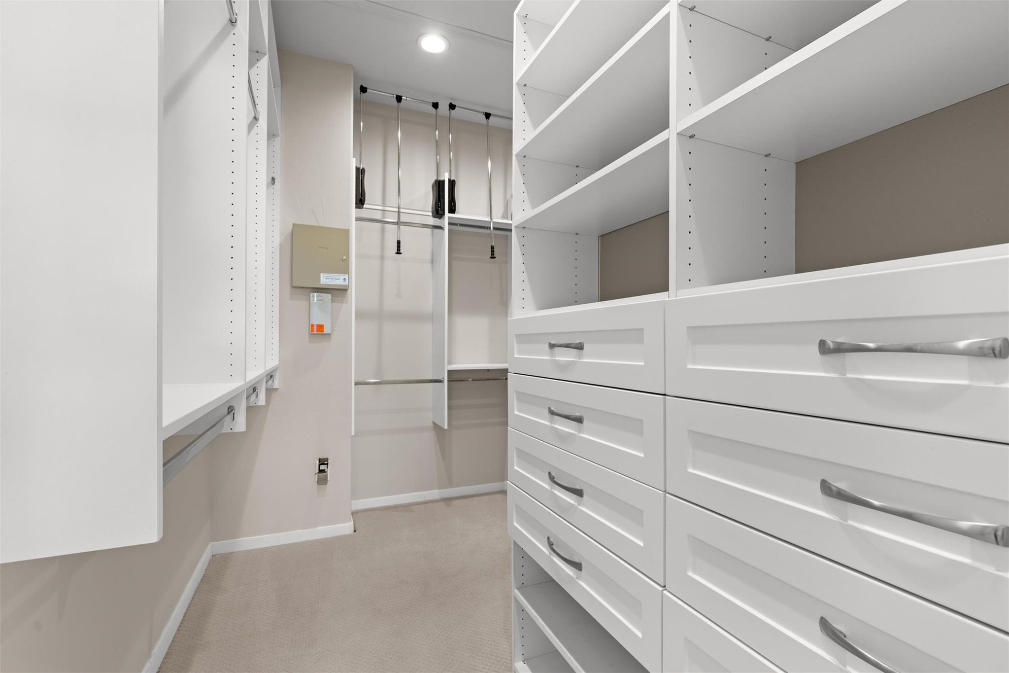 7800 Southwest Pkwy Pkwy # 2020, Austin, TX 78735