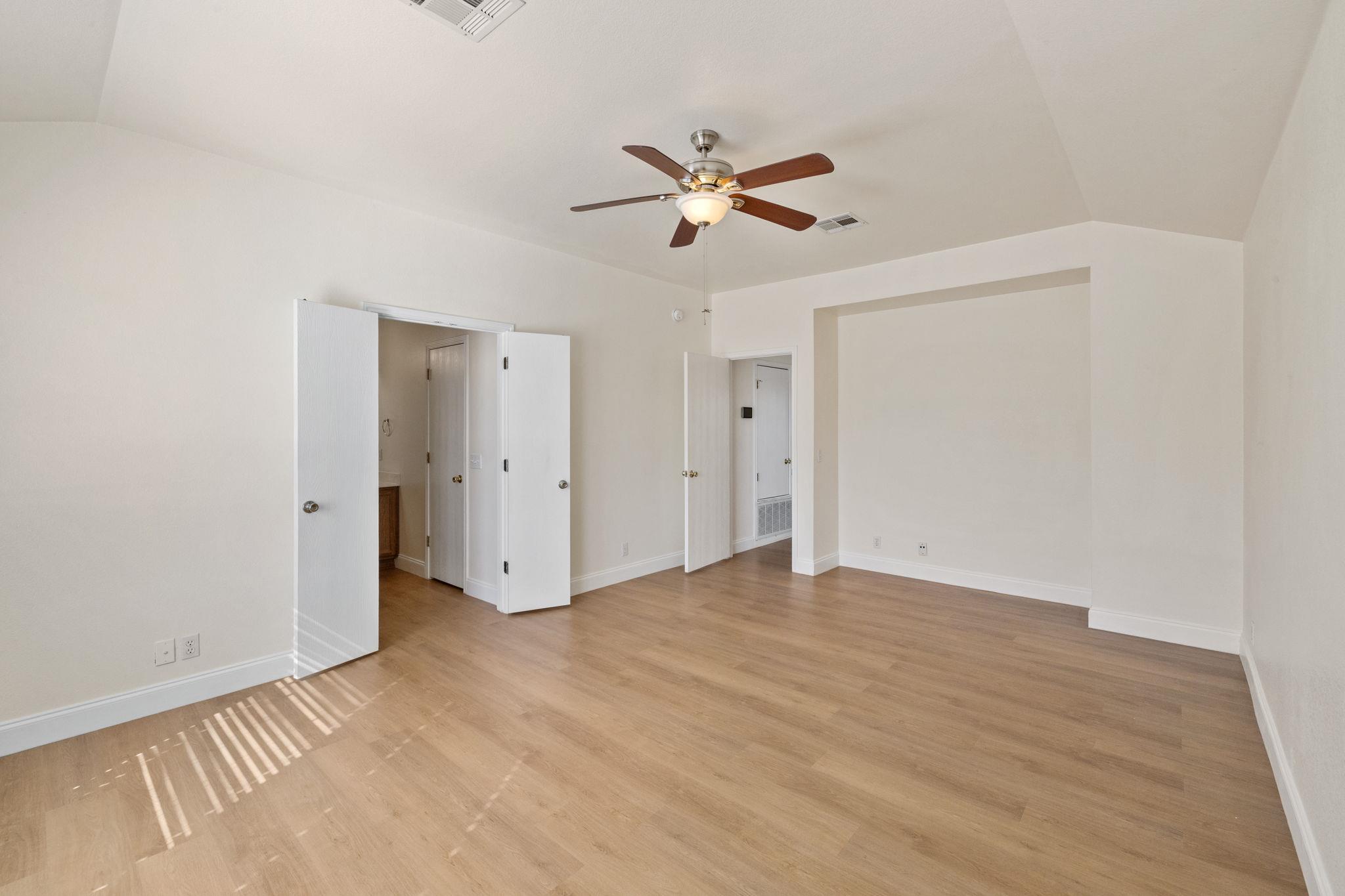 4717 Lake Champlain Ln # 167, Austin, TX 78754