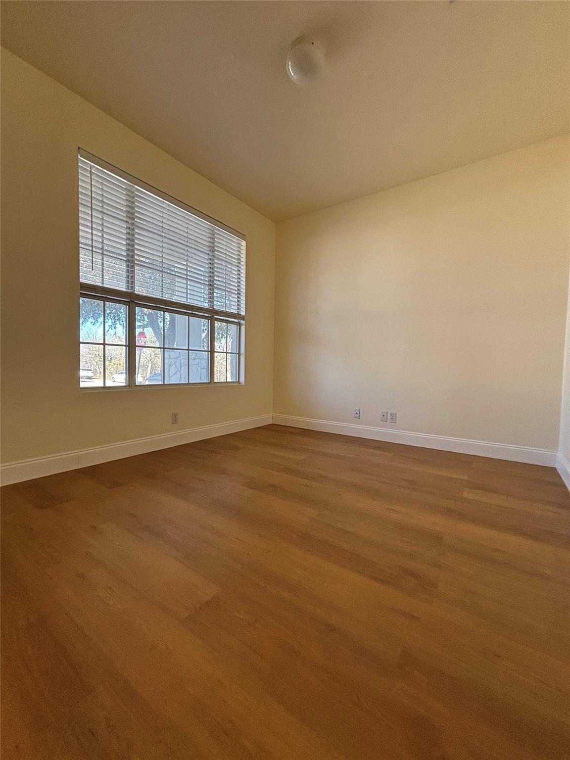 4717 Lake Champlain Ln # 167, Austin, TX 78754