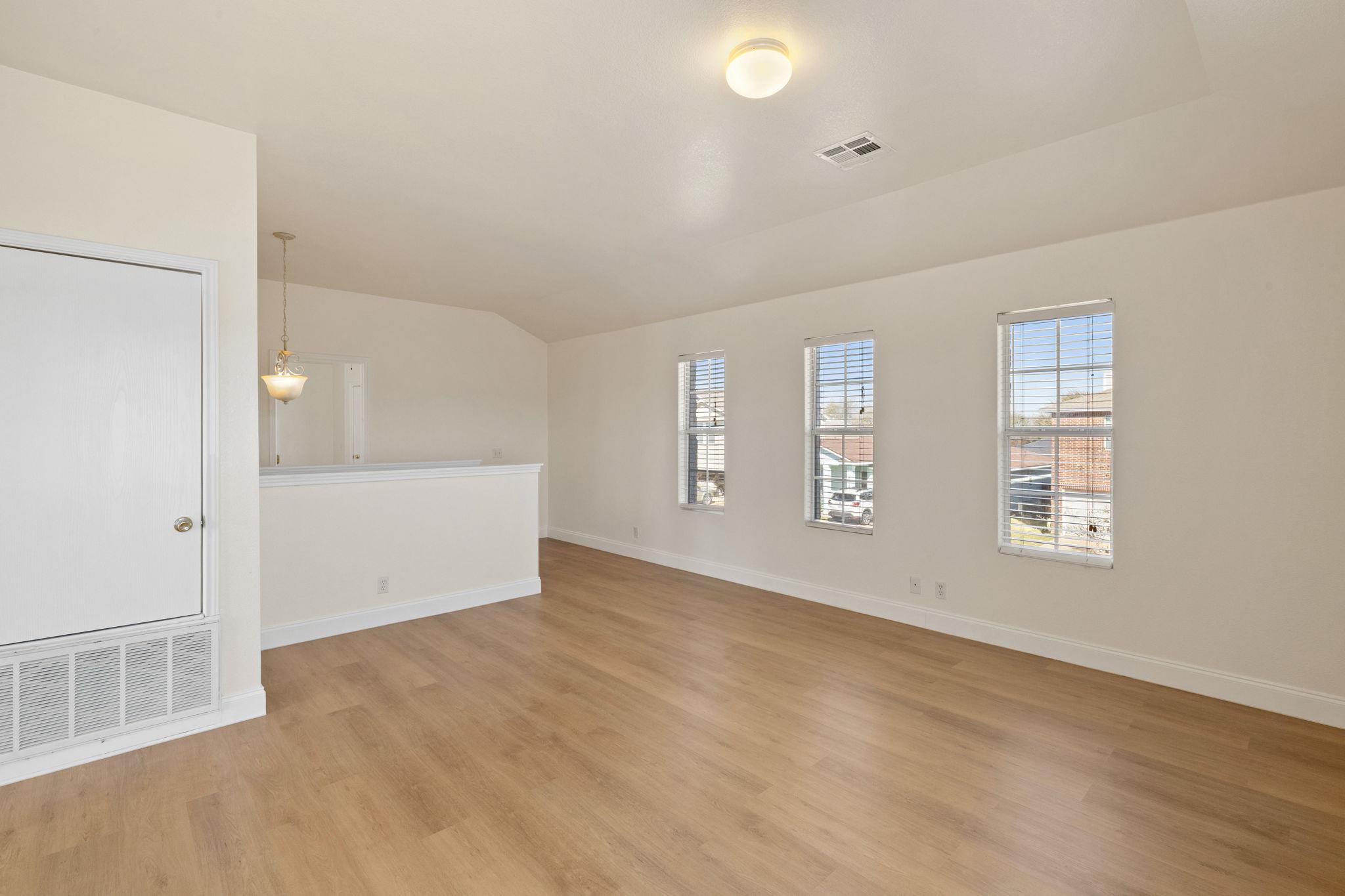 4717 Lake Champlain Ln # 167, Austin, TX 78754