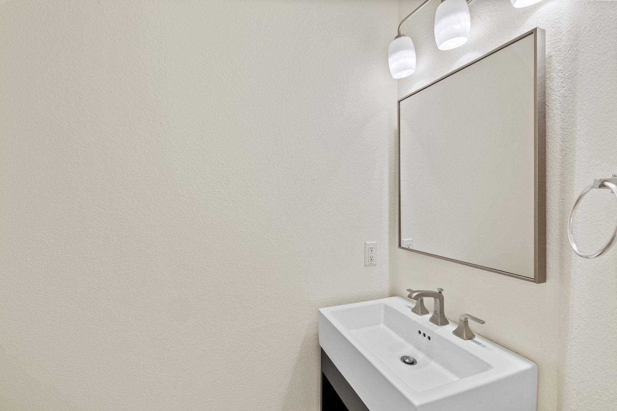 4717 Lake Champlain Ln # 167, Austin, TX 78754