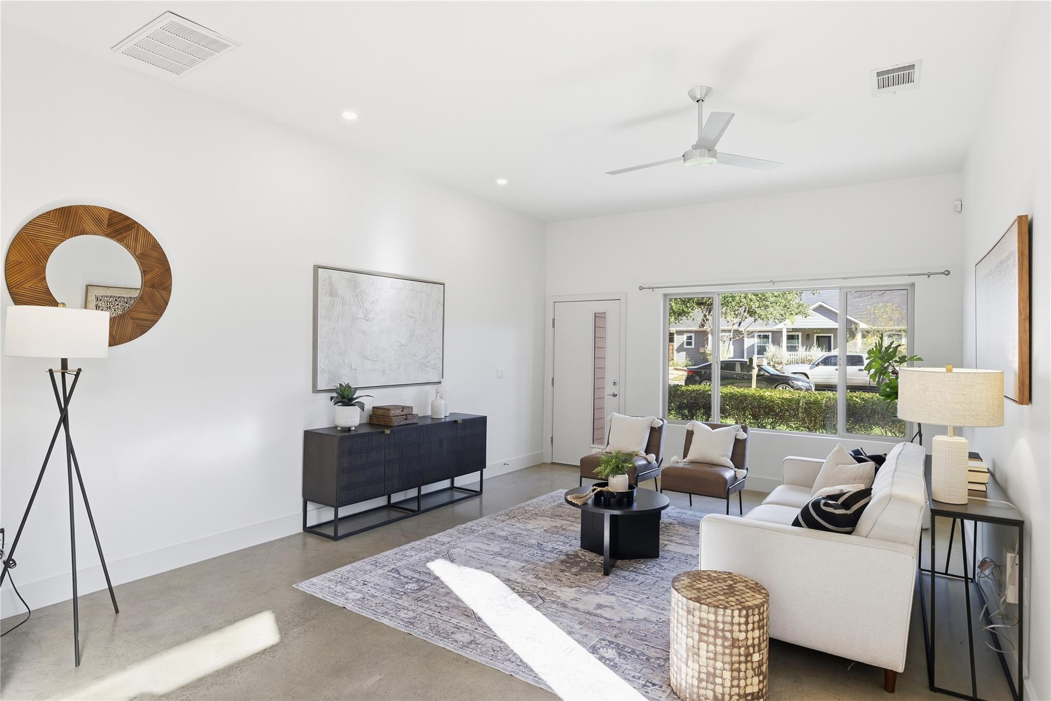 701 Zennia St # B, Austin, TX 78751