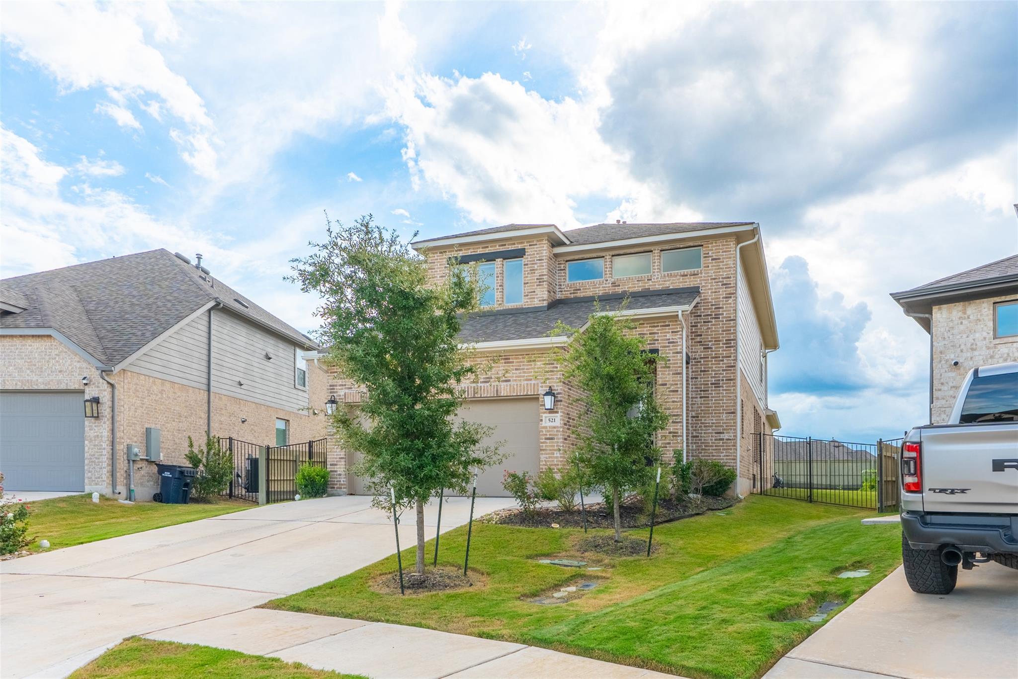 521 Calmo Ct, Liberty Hill, TX 78642