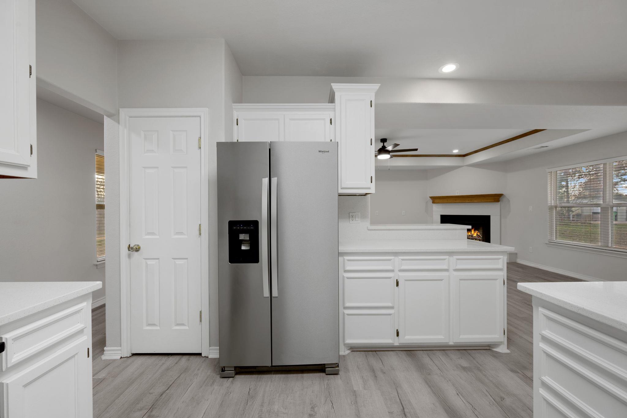 143 Boulder Dr, Kingsland, TX 78639