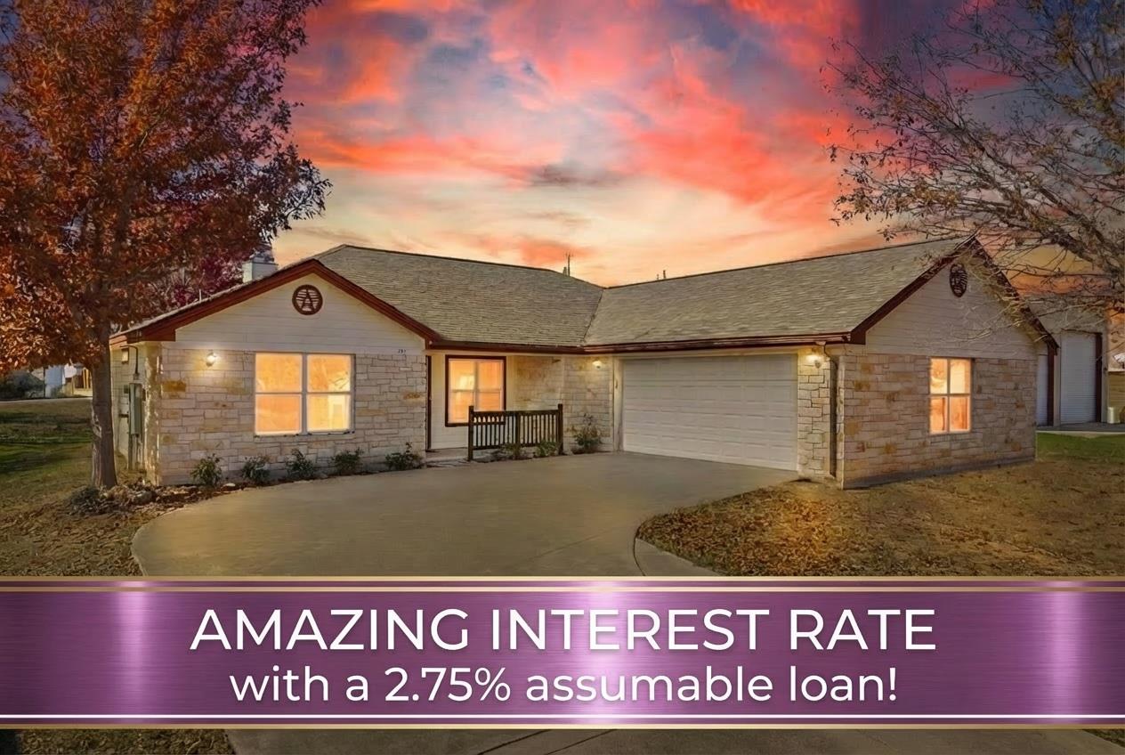 143 Boulder Dr, Kingsland, TX 78639