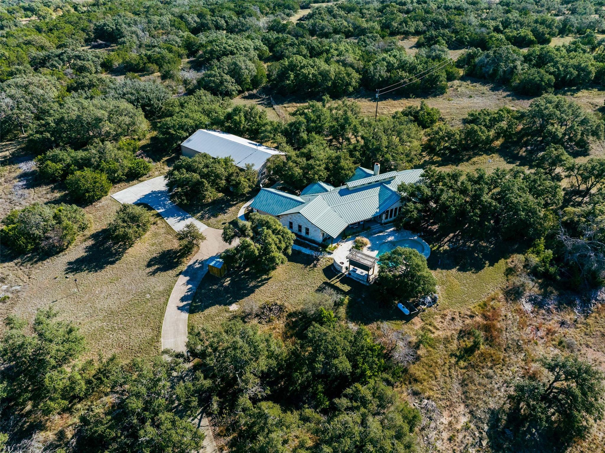1178 Hidden Creek Dr, Dripping Springs, TX 78620