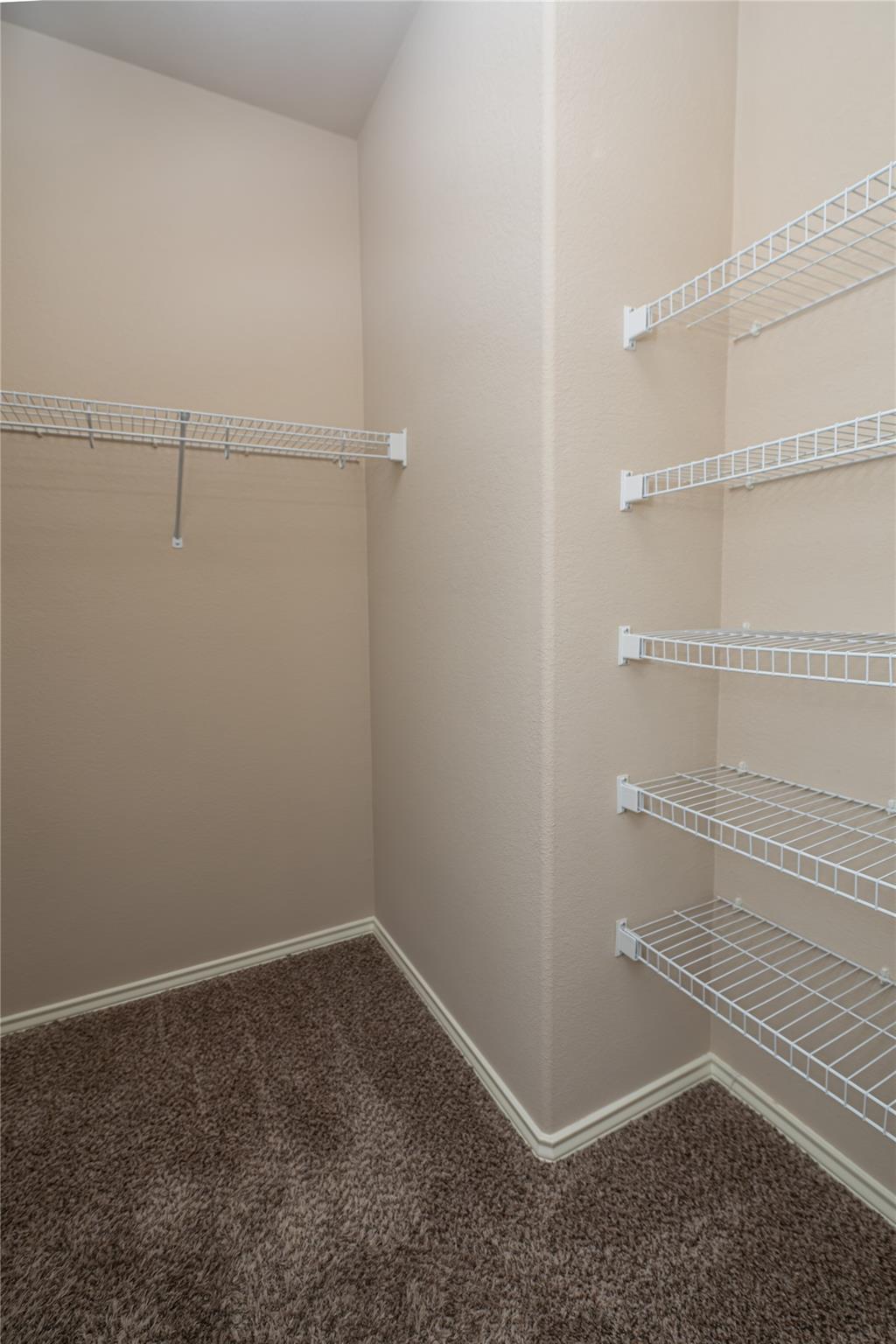 19716 Drifting Meadows Dr, Pflugerville, TX 78660