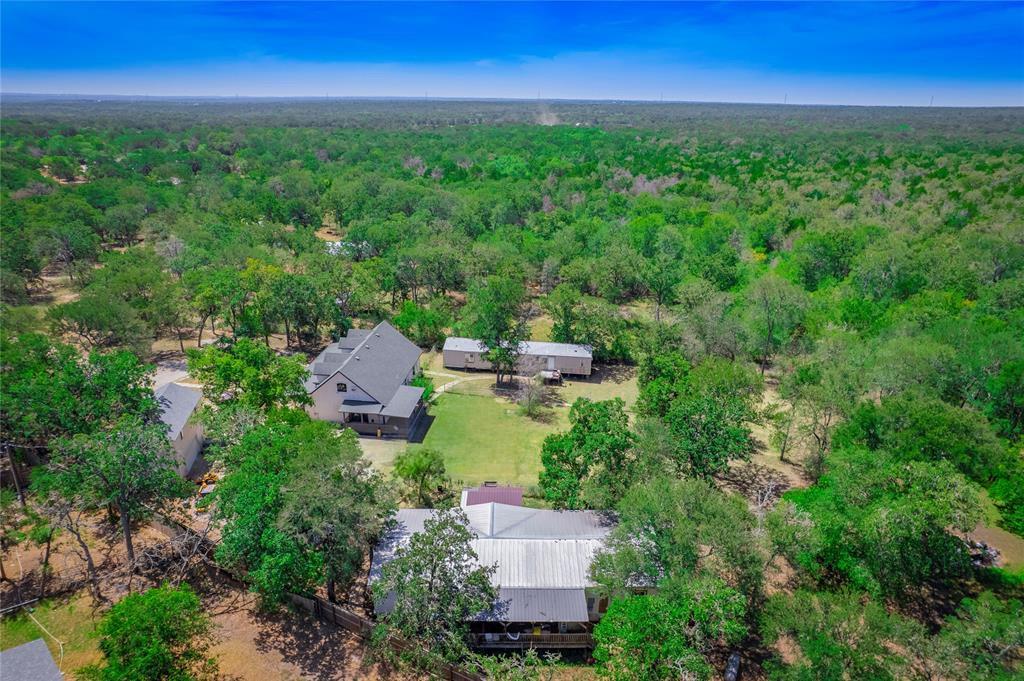 368 Riddle Rd, Cedar Creek, TX 78612