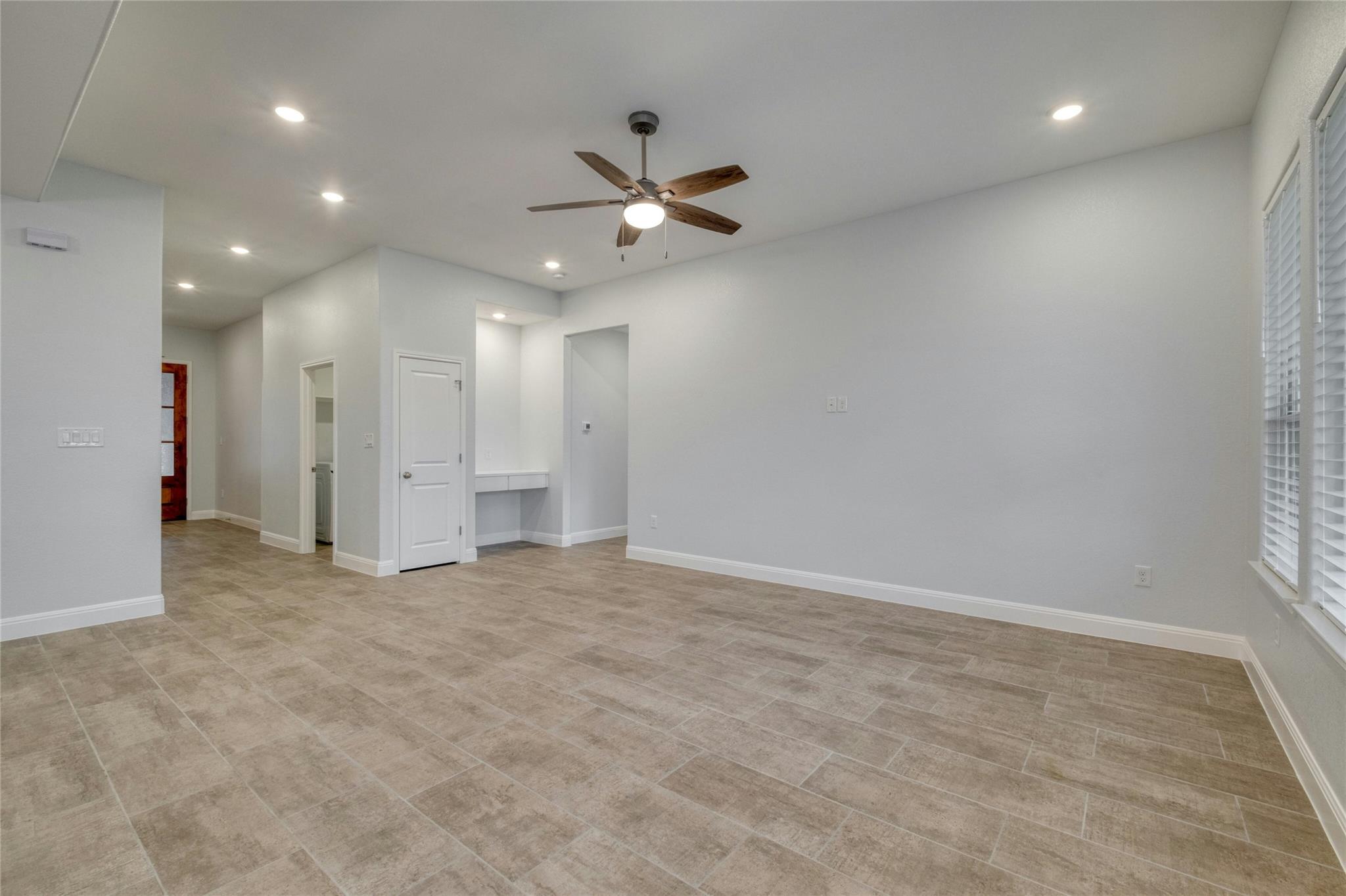 132 Kahalulu Dr, Bastrop, TX 78602