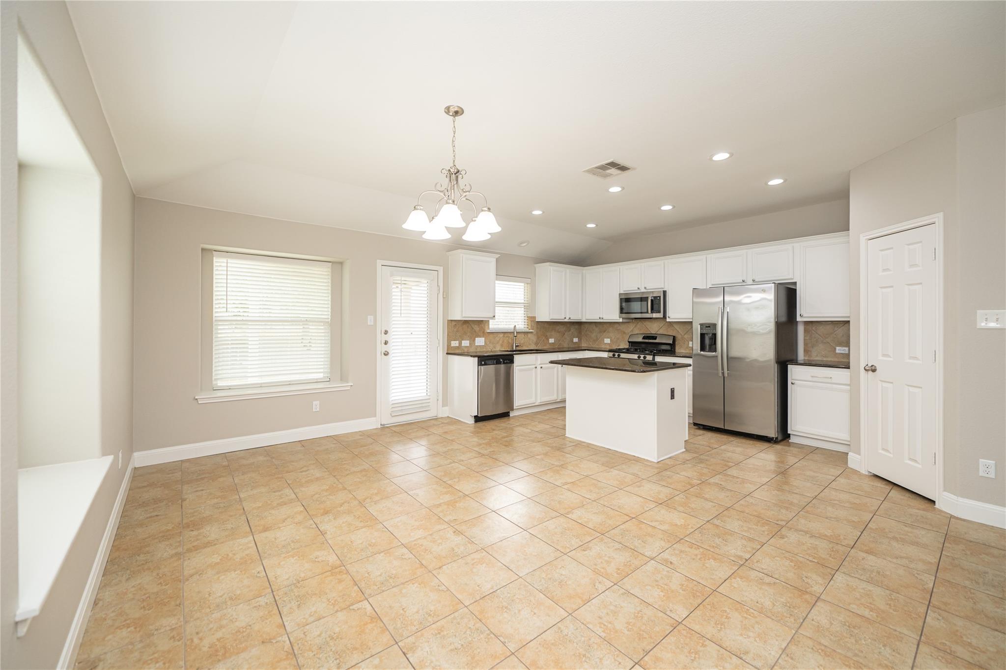 18820 Edinburgh Castle Rd, Pflugerville, TX 78660