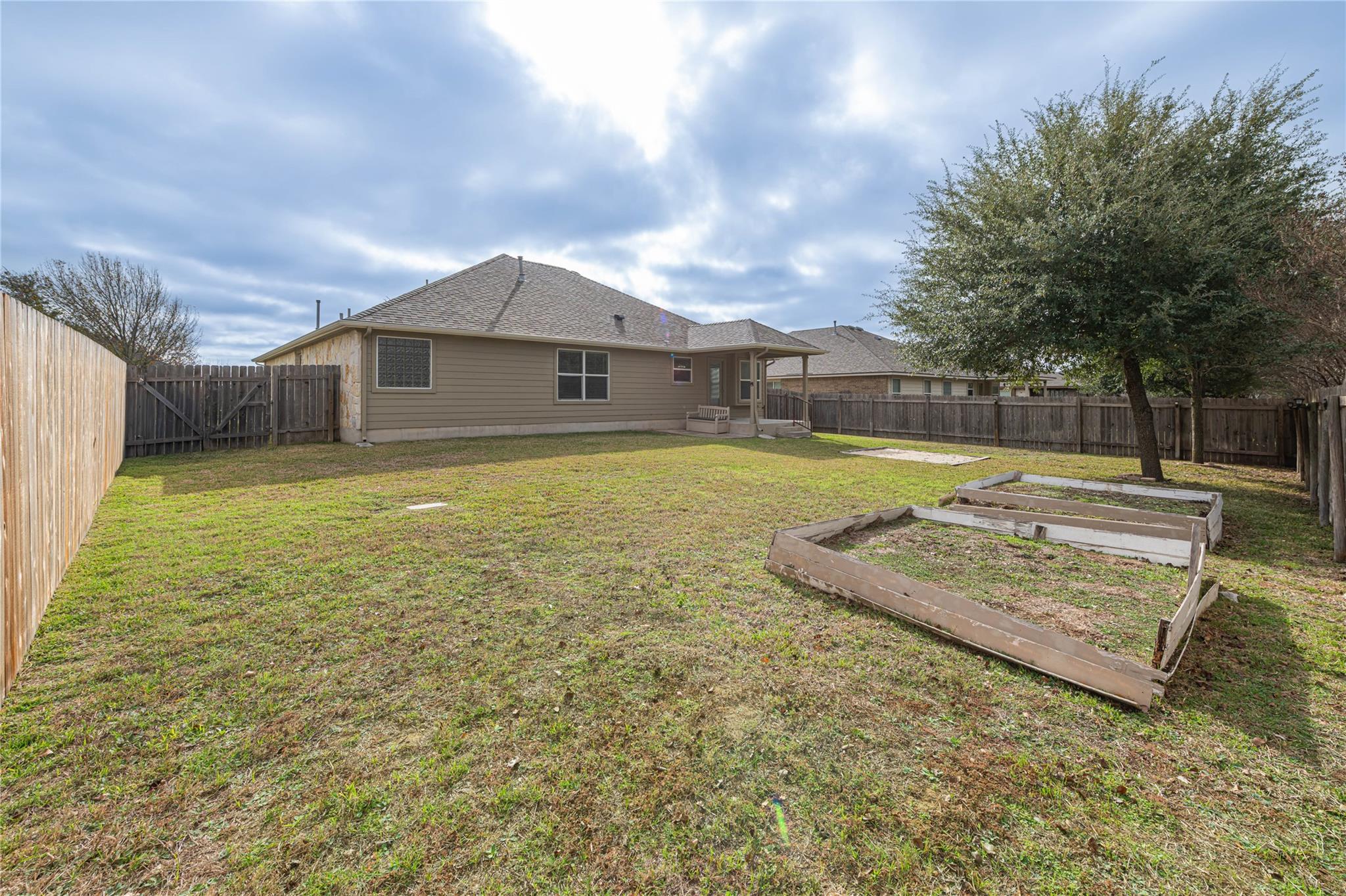 18820 Edinburgh Castle Rd, Pflugerville, TX 78660