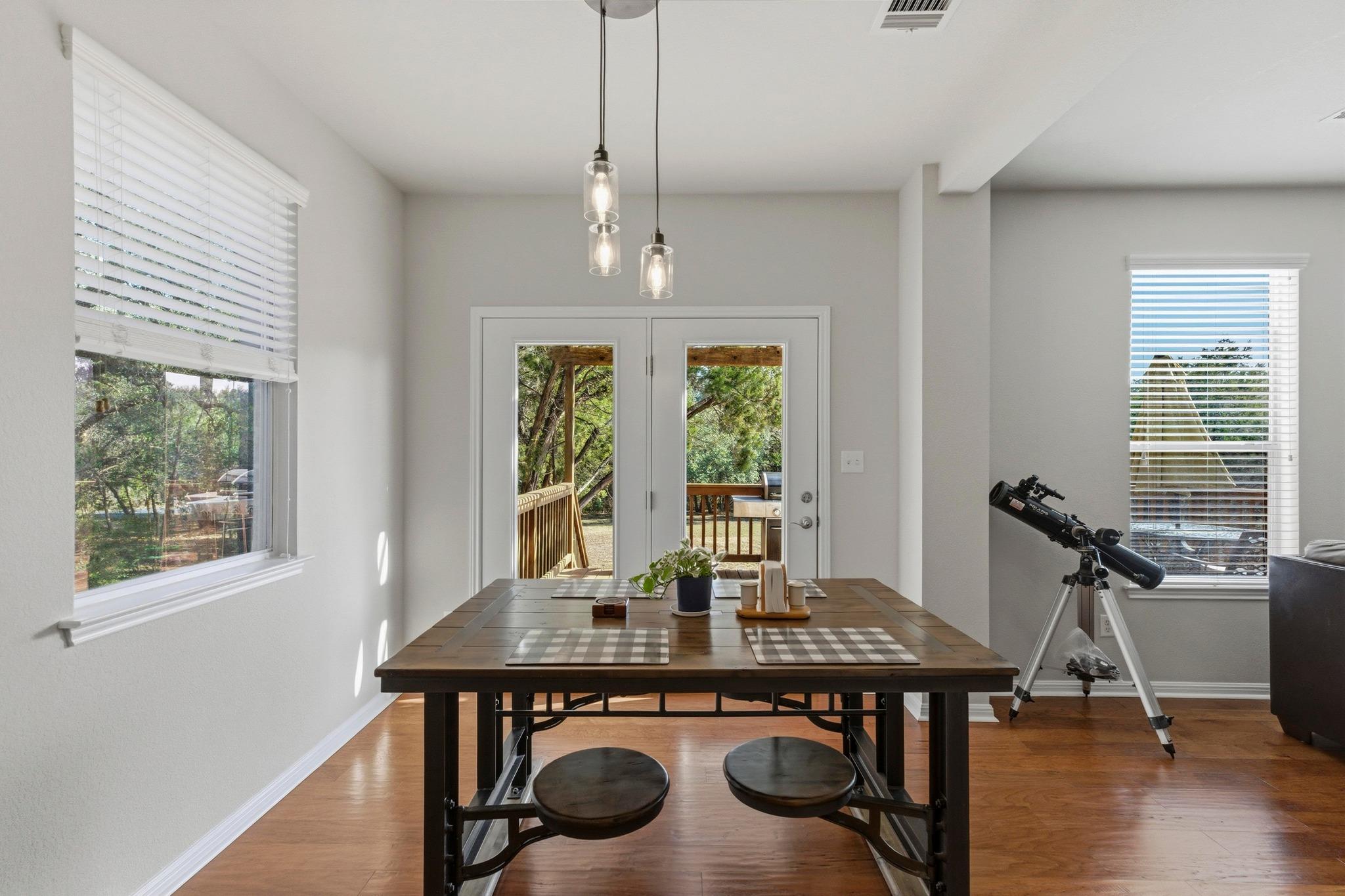 7805 Pitter Pat Ln, Austin, TX 78736