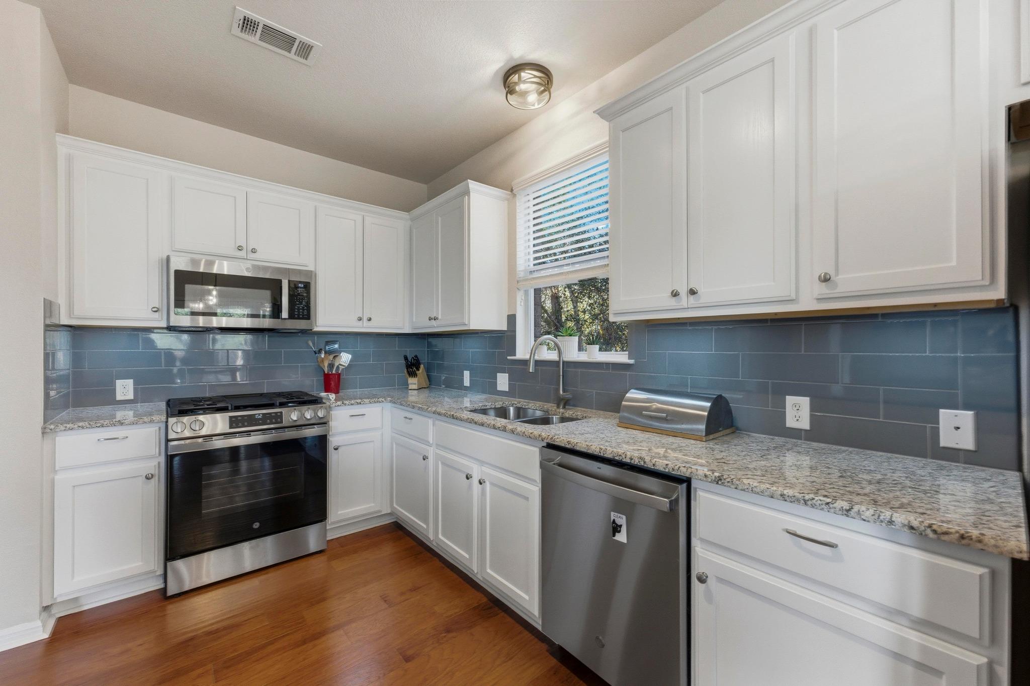 7805 Pitter Pat Ln, Austin, TX 78736