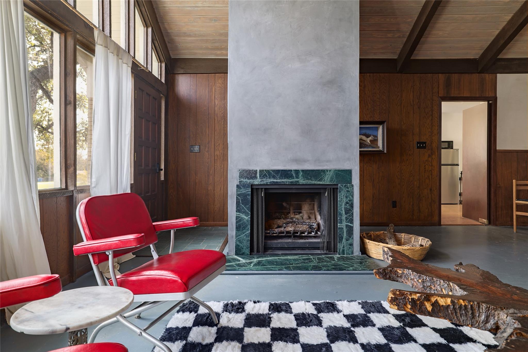 305 Reimer Ave, San Marcos, TX 78666