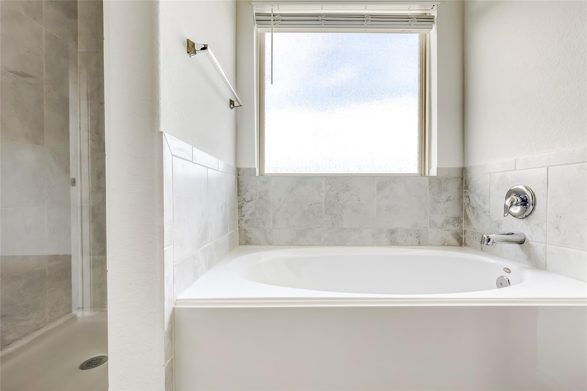 545 Greatest Gift Way, Jarrell, TX 76537