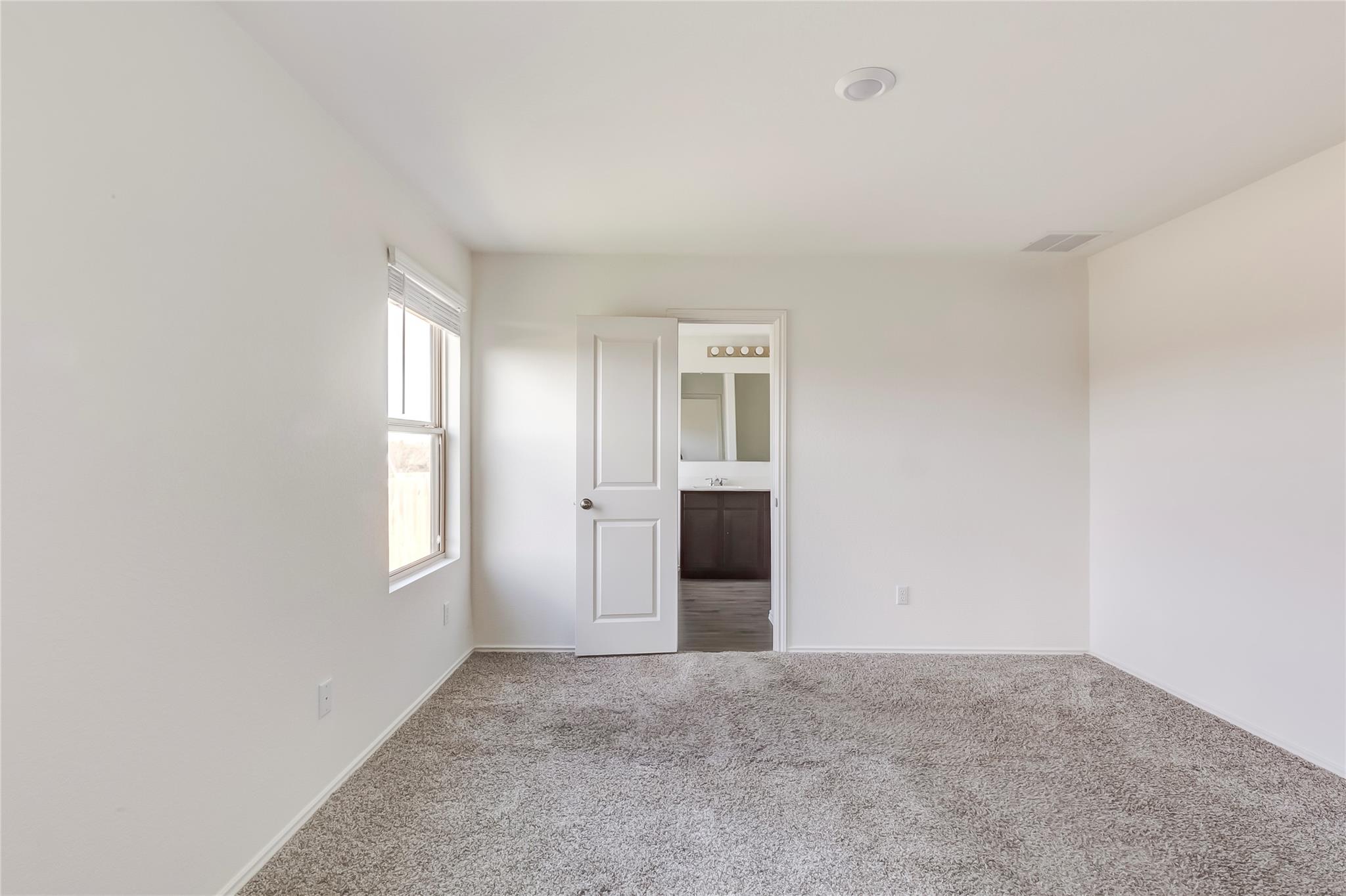 545 Greatest Gift Way, Jarrell, TX 76537