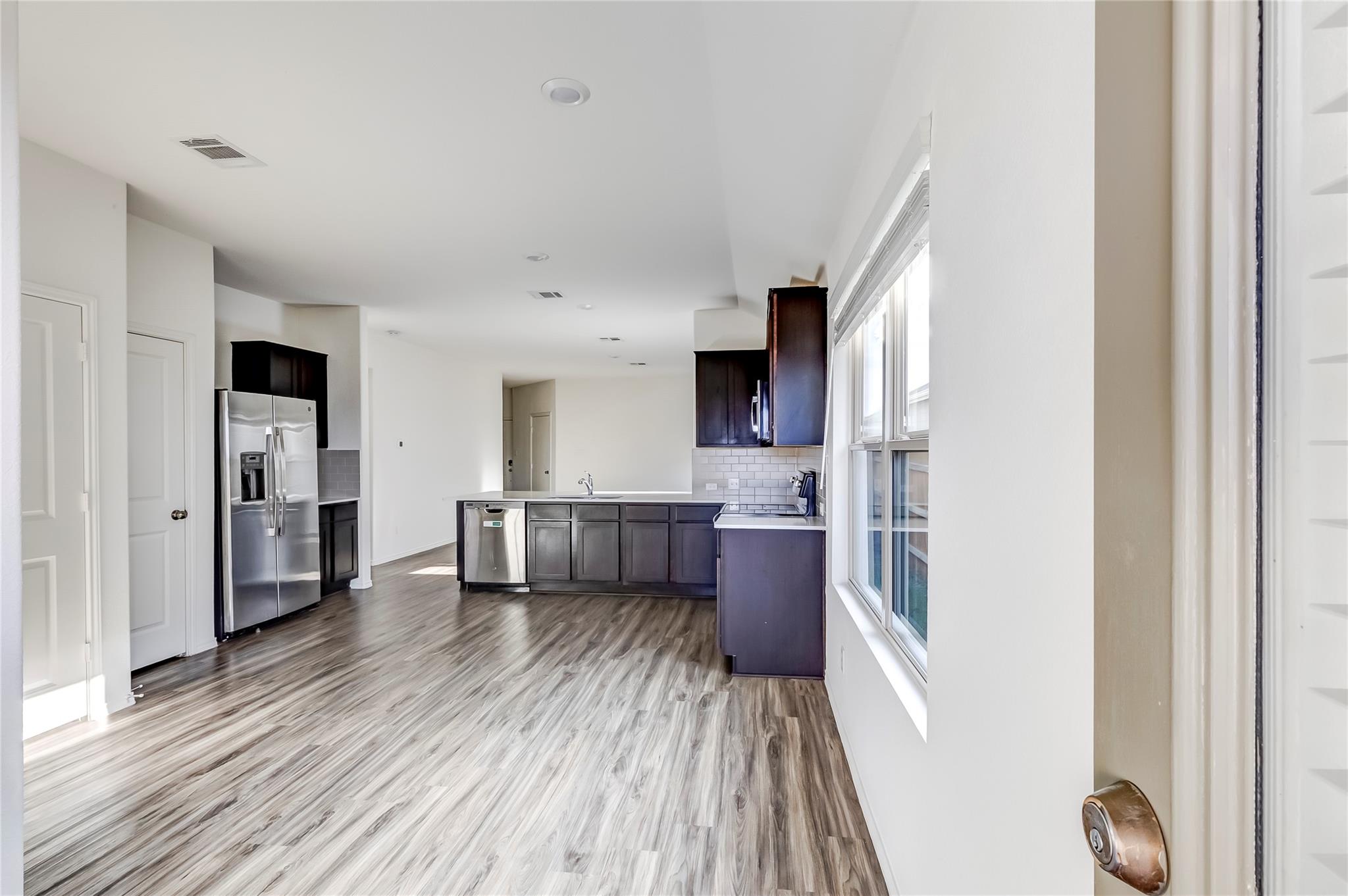 545 Greatest Gift Way, Jarrell, TX 76537