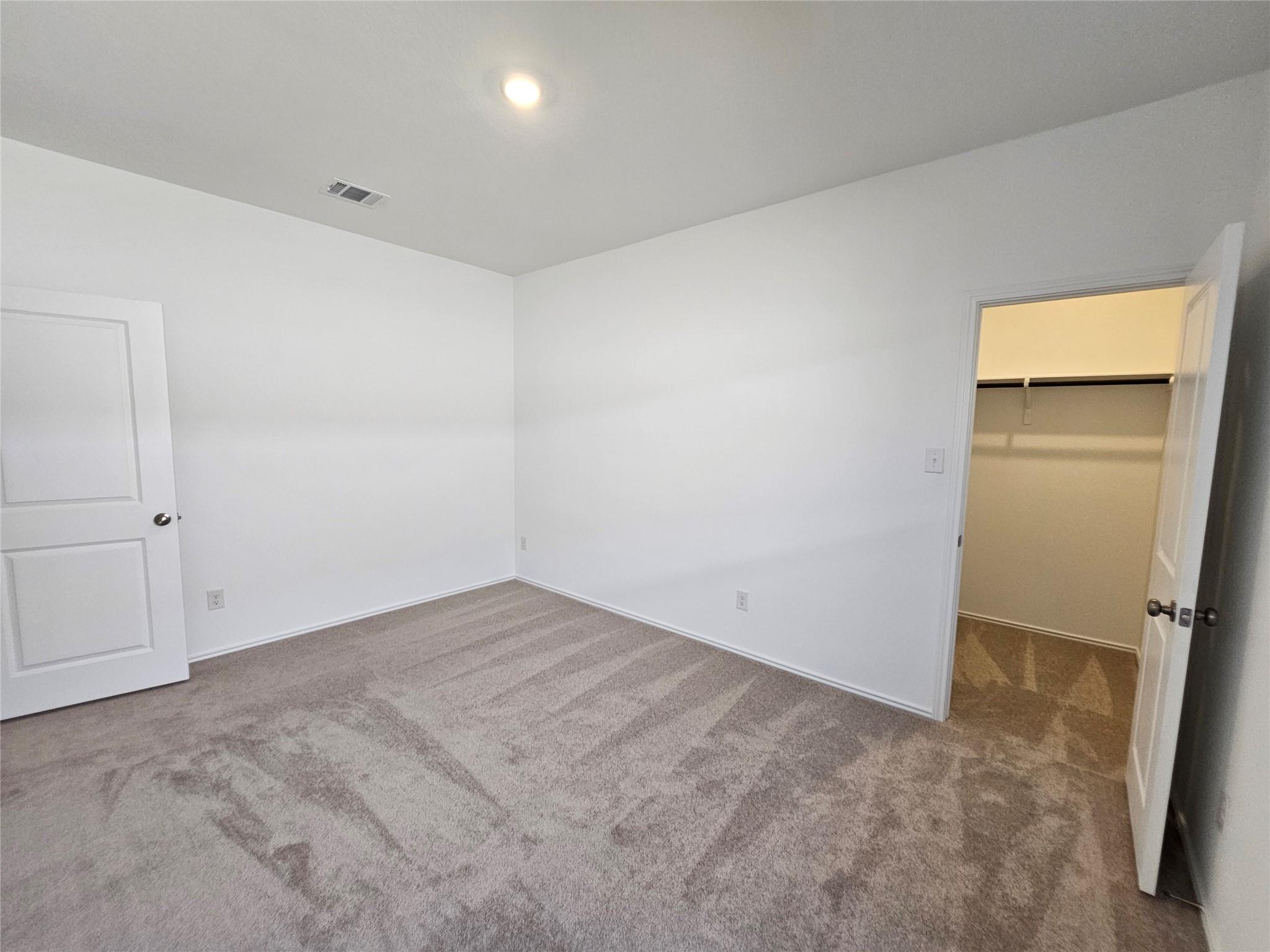 856 Rancho Del Cielo Loop, Jarrell, TX 76537